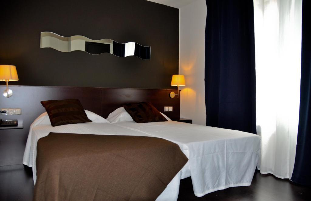 Hostal La Rotonda Ourense Chambre photo
